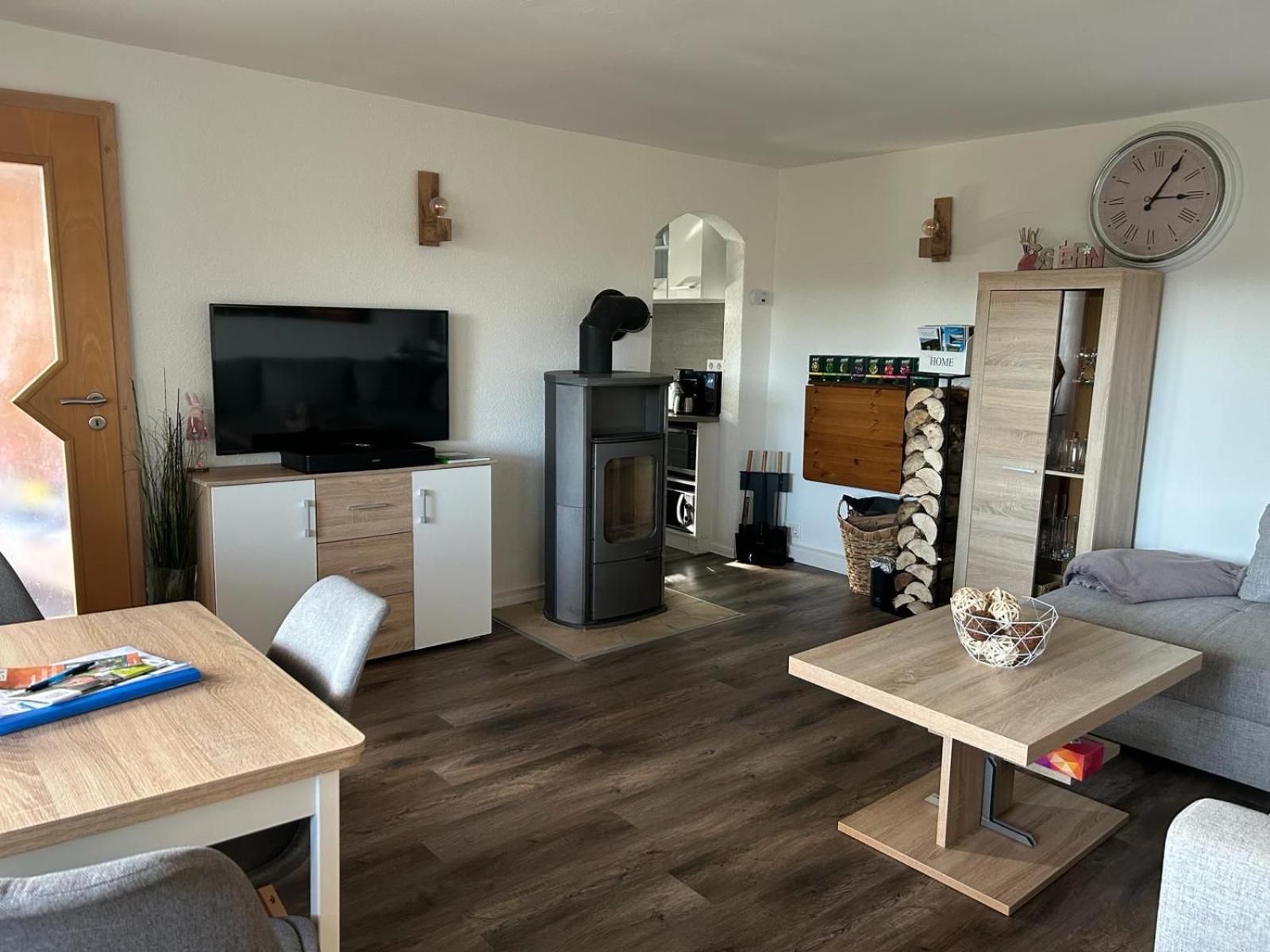 Bungalow Schwarzatalblick In Bad Blankenburg Ortsteil Boehlscheiben Ngoại thất bức ảnh