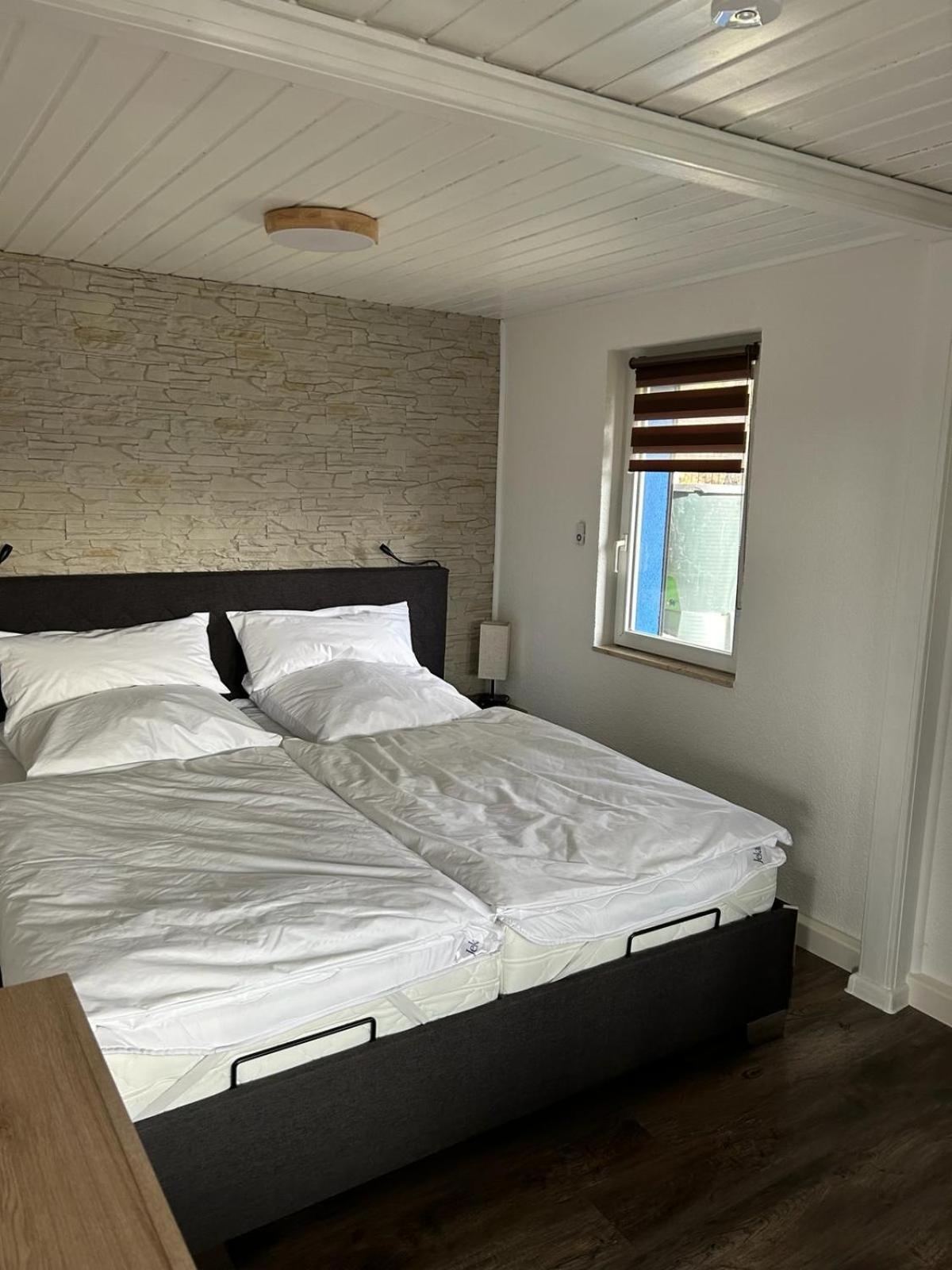 Bungalow Schwarzatalblick In Bad Blankenburg Ortsteil Boehlscheiben Ngoại thất bức ảnh
